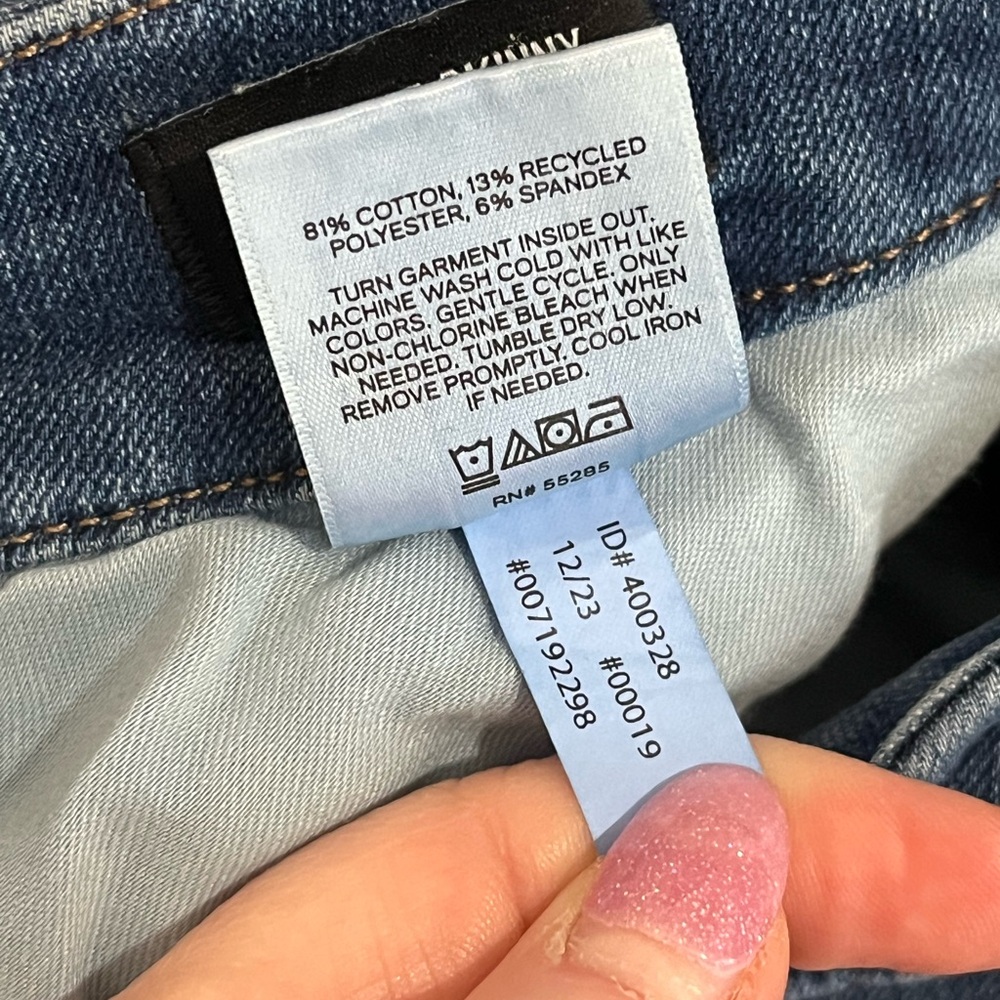 Express Mid Rise Medium Wash FlexX Cropped Skinny Jeans Size Large 12 14 16 - Picture 9 of 9